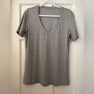 Lululemon Gray Tshirt